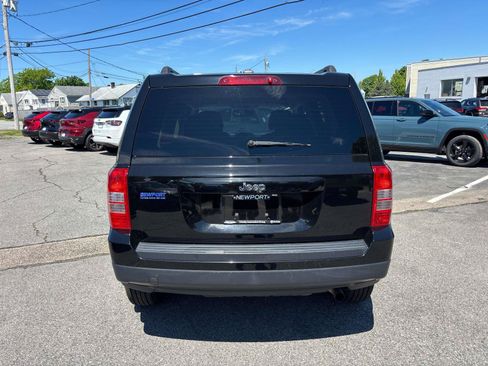 Certified 2016 Jeep Patriot Sport w/ Power Value Group FWD image 4