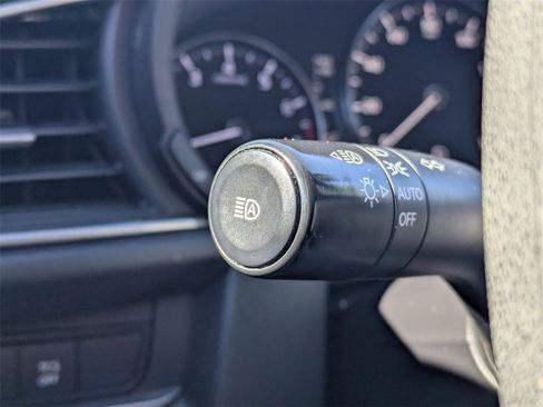 Used 2021 MAZDA CX-30 FWD 2.5 S image 24