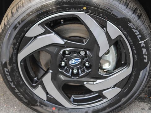 New 2026 Subaru Crosstrek 2.5i Limited AWD/4WD image 10