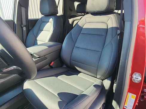 New 2026 Chevrolet Equinox LT w/ Convenience Package II image 22
