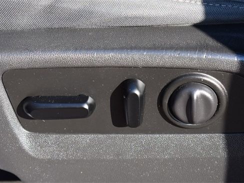 Used 2019 Chevrolet Silverado 1500 LT Trail Boss image 24