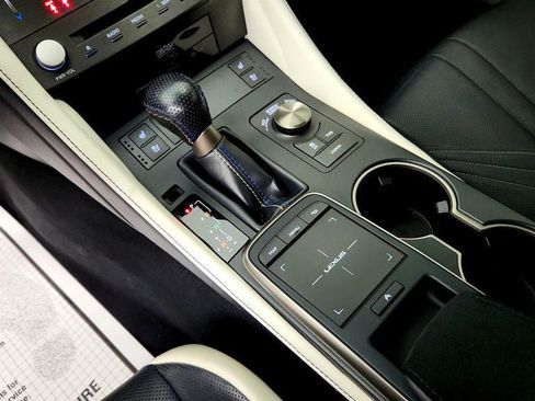 Used 2020 Lexus RC F w/ Performance Package RWD image 17