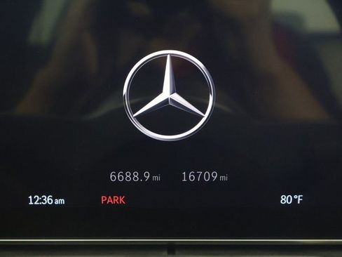 Used 2023 Mercedes-Benz C 300 Sedan image 17