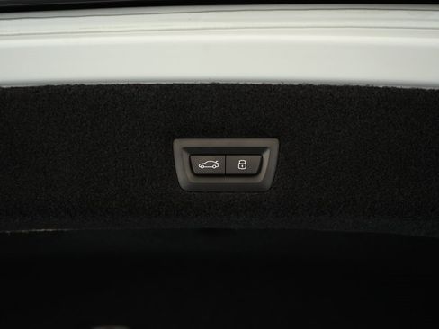 Used 2023 BMW 760i xDrive 760i xDrive w/ Executive Package image 35