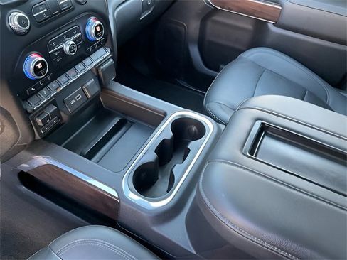 Used 2021 GMC Sierra 1500 SLT image 14