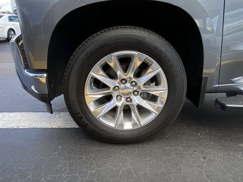 Used 2021 Chevrolet Silverado 1500 LTZ image 10