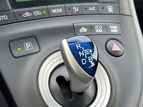 Used 2010 Toyota Prius II image 21