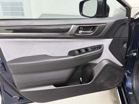 Used 2018 Subaru Legacy 2.5i Sport w/ Popular Package #2B image 19