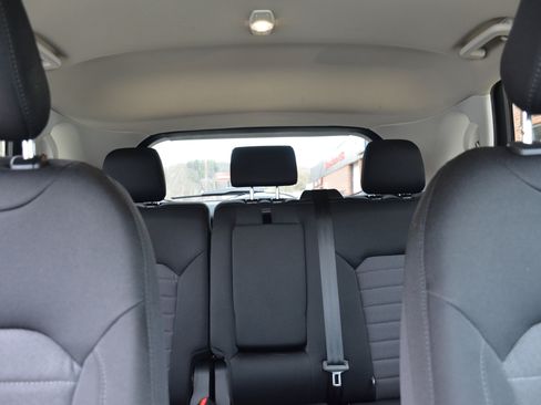 Used 2022 Ford Edge SE image 24