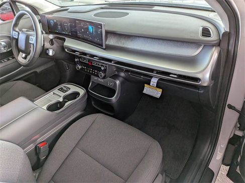Used 2026 Hyundai Ioniq 9 S image 33
