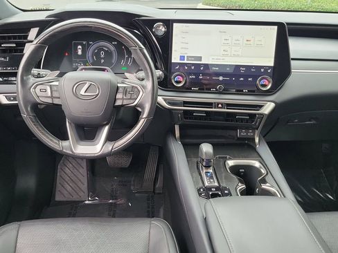 Used 2023 Lexus RX 350 image 4