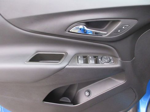 Used 2024 Chevrolet Equinox LT w/ LPO, Floor Liner Package image 22