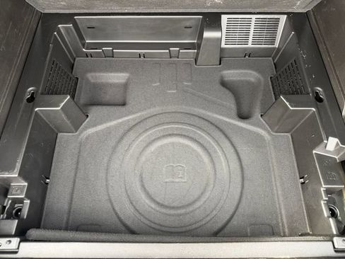 Used 2022 Chevrolet Equinox LT image 34