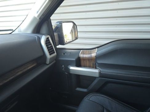 Used 2019 Ford F150 Lariat w/ Equipment Group 502A Luxury image 15