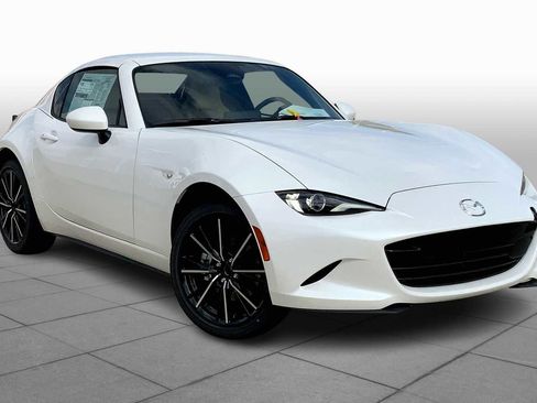 Used 2025 MAZDA MX-5 Miata RF Grand Touring RWD image 2