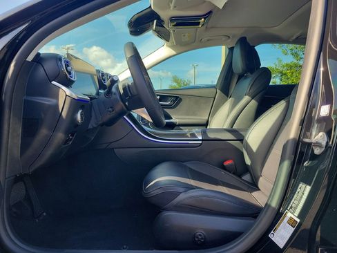 Used 2022 Mercedes-Benz C 300 Sedan image 15