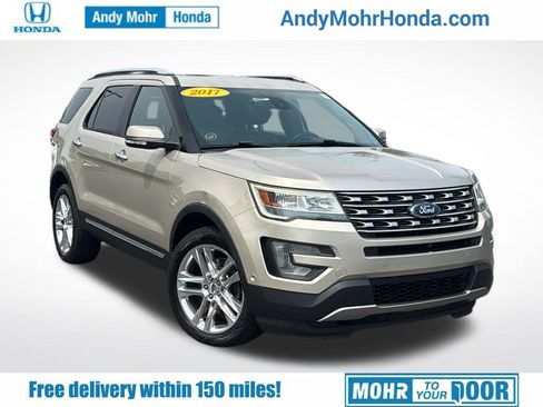 Used 2017 Ford Explorer Limited w/ Equipment Group 301A AWD/4WD image 1