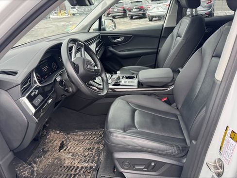 Used 2023 Audi Q7 Premium Plus w/ Premium Plus Package image 6