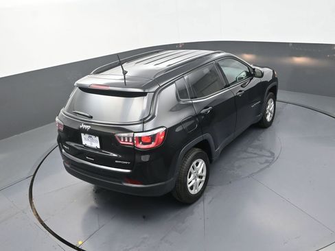 Used 2018 Jeep Compass Sport AWD/4WD image 19