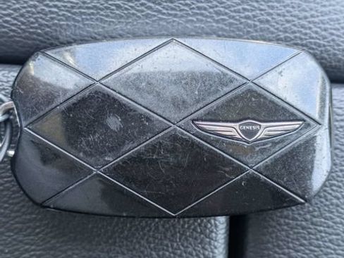 Used 2025 Genesis GV80 2.5T Standard AWD/4WD image 35