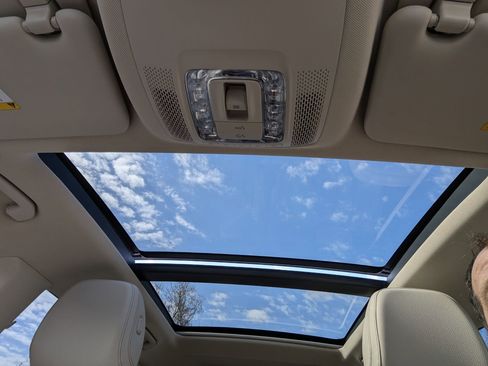 Used 2023 Mercedes-Benz GLS 450 4MATIC image 14