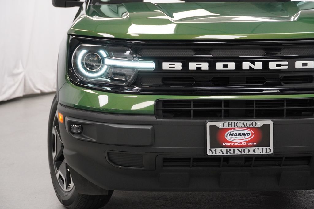 Used 2023 Ford Bronco Sport Outer Banks w/ Tech Package AWD/4WD image 13