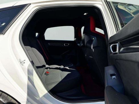 Used 2025 Honda Civic Type R image 46