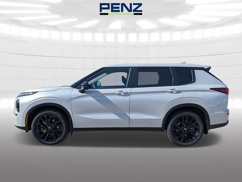 New 2026 Nissan Rogue SL AWD/4WD image 3