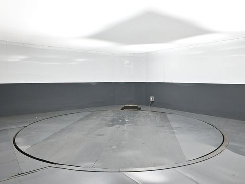 Used 2018 RAM 2500 SLT w/ Luxury Group image 8