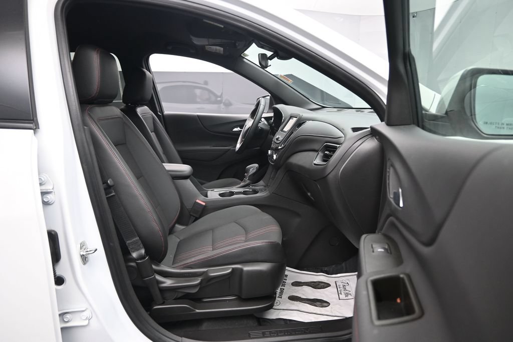 Used 2024 Chevrolet Equinox RS FWD image 22