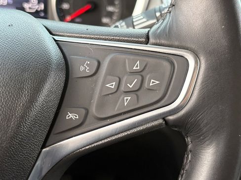 Used 2019 Chevrolet Equinox LT image 20