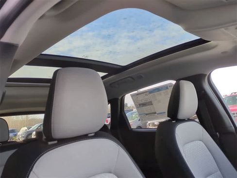 Used 2025 Ford Escape Active w/ Cold Weather Package image 22