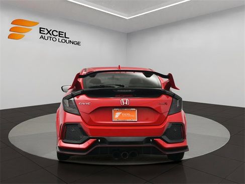 Used 2018 Honda Civic Type R image 4