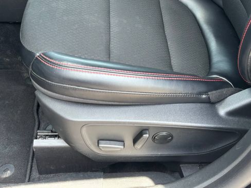 Used 2025 Ford Escape ST-Line AWD/4WD image 15