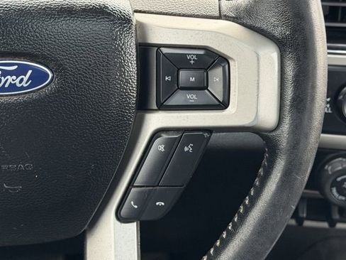 Used 2018 Ford F150 Lariat w/ Equipment Group 502A Luxury image 13