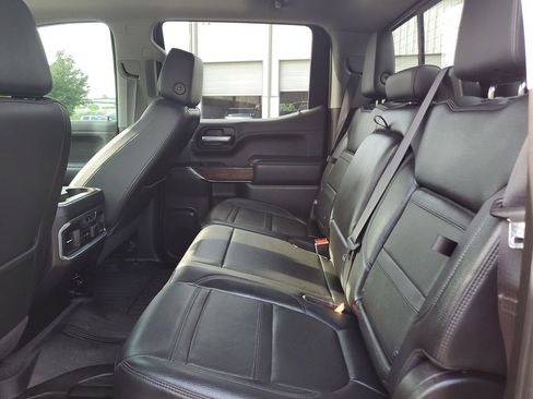Used 2020 GMC Sierra 1500 Denali w/ Denali Ultimate Package AWD/4WD image 11