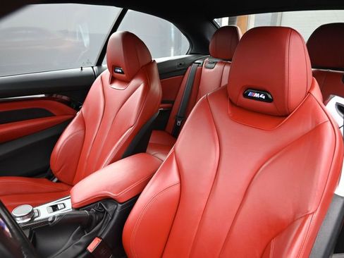Used 2020 BMW M4 Convertible w/ Competition Package RWD image 13