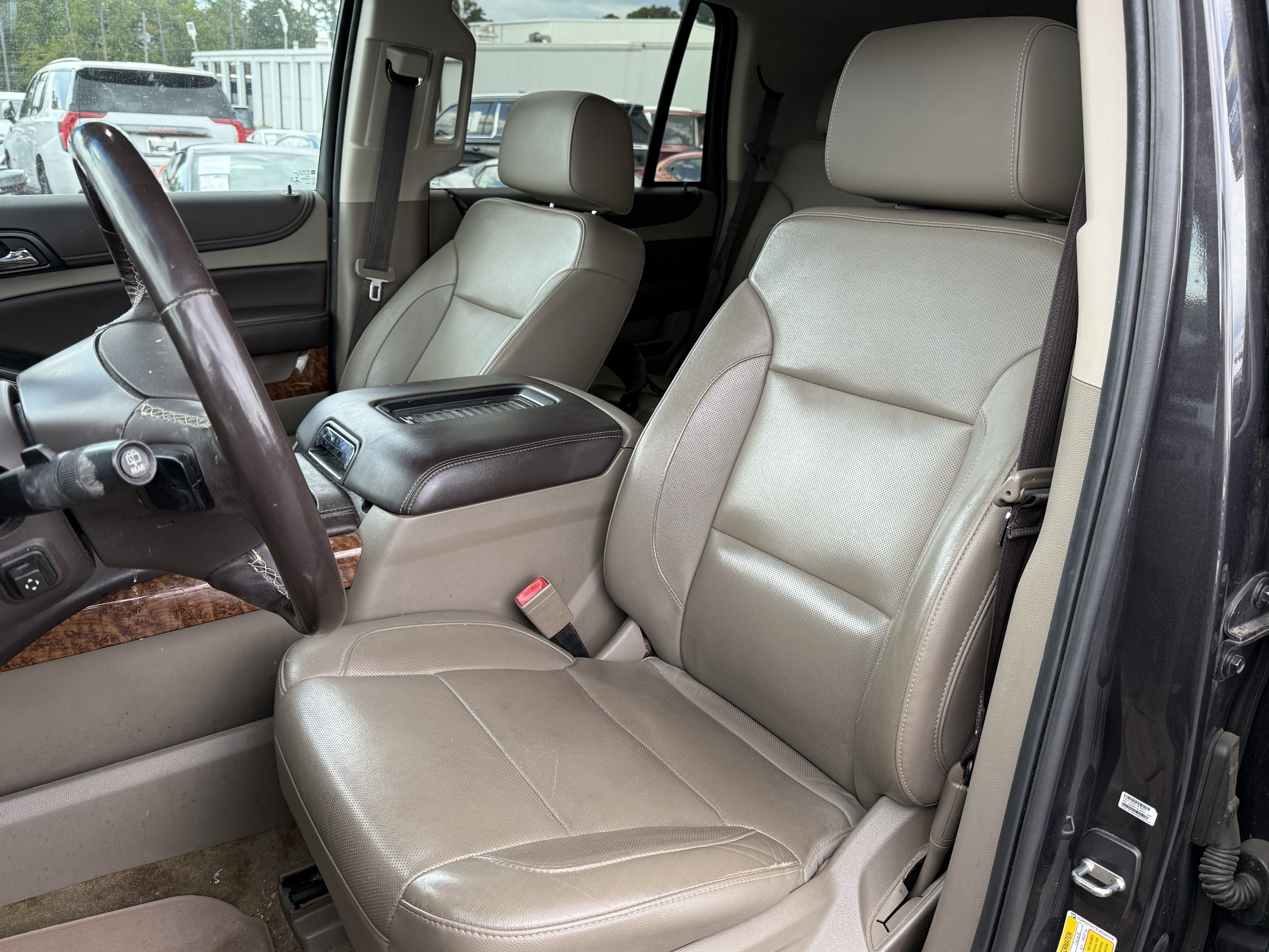 Used 2018 Chevrolet Tahoe Premier RWD image 7