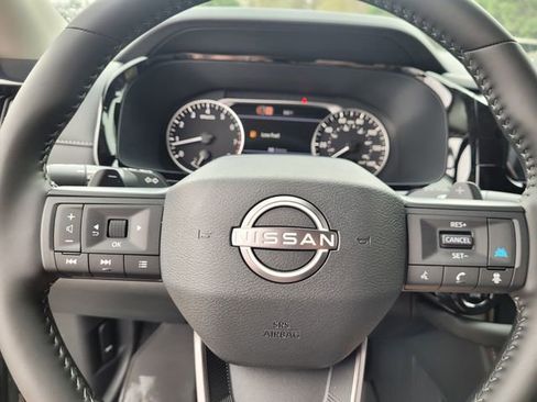 New 2026 Nissan Pathfinder SV AWD/4WD image 18