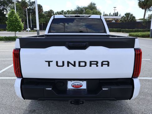 Used 2025 Toyota Tundra SR5 w/ SR5 Convenience Package RWD image 10