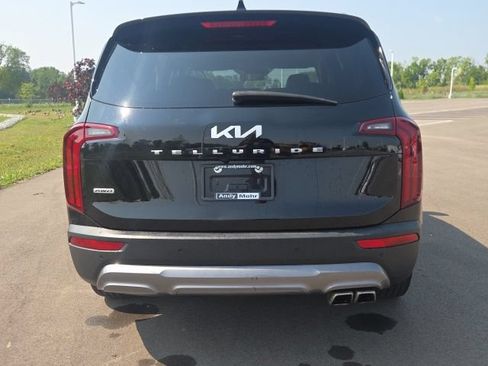 Used 2022 Kia Telluride S AWD/4WD image 9