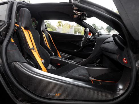 Used 2021 McLaren 765LT RWD image 72