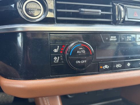 Used 2023 Nissan Pathfinder Platinum w/ Cargo Package image 20