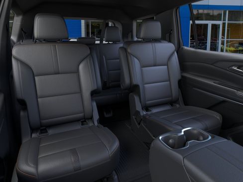 New 2026 Chevrolet Traverse High Country w/ LPO, Floor Liner Package AWD/4WD image 38