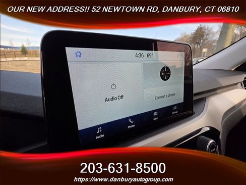 Used 2022 Ford Escape SE image 11