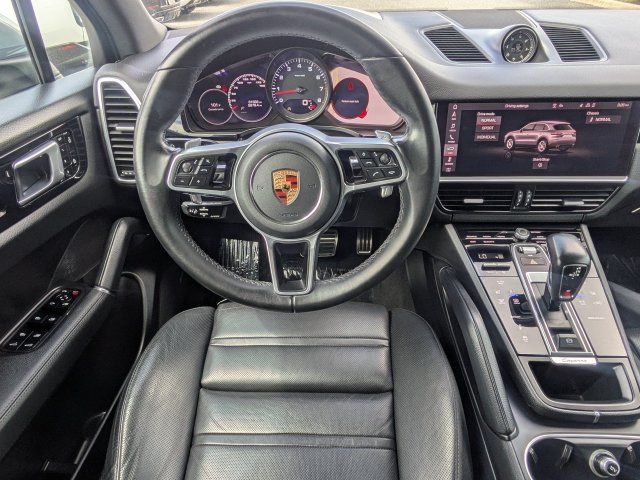 Used 2021 Porsche Cayenne S AWD/4WD image 16