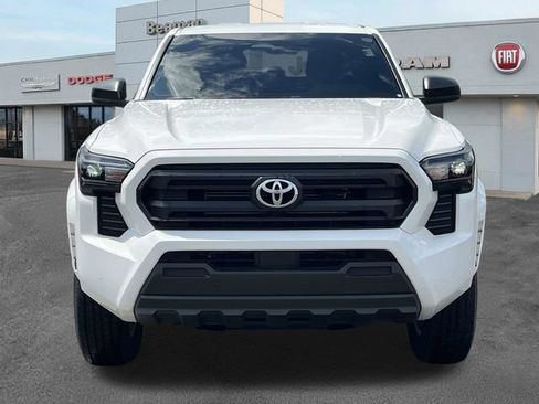 Used 2024 Toyota Tacoma SR w/ SR Upgrade Package AWD/4WD image 2