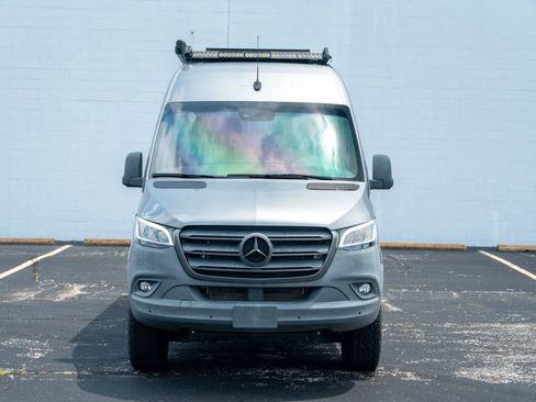 Used 2019 Mercedes-Benz Sprinter 4x4 144 image 7