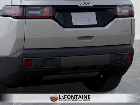 New 2026 Jeep Cherokee Overland image 13