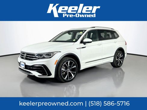 Used 2024 Volkswagen Tiguan SEL R-Line AWD/4WD image 1